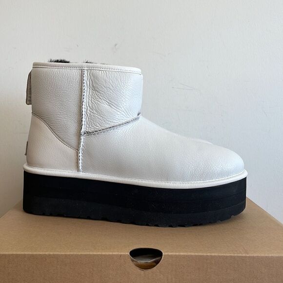 UGG Classic Mini Platform Ultra Matte White Women Size 11 - Picture 9 of 15